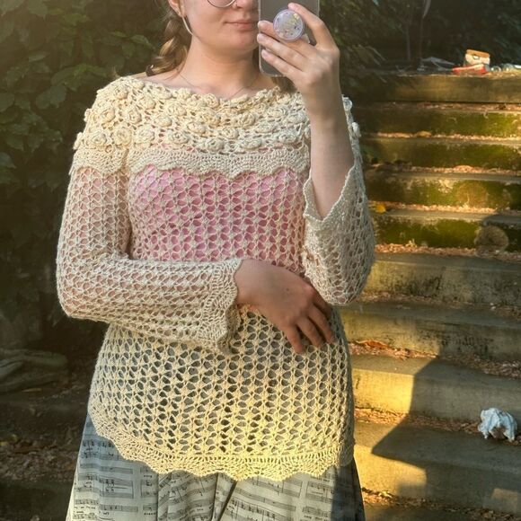Y2k Cream Crocheted Sweater - Picture 1 of 8